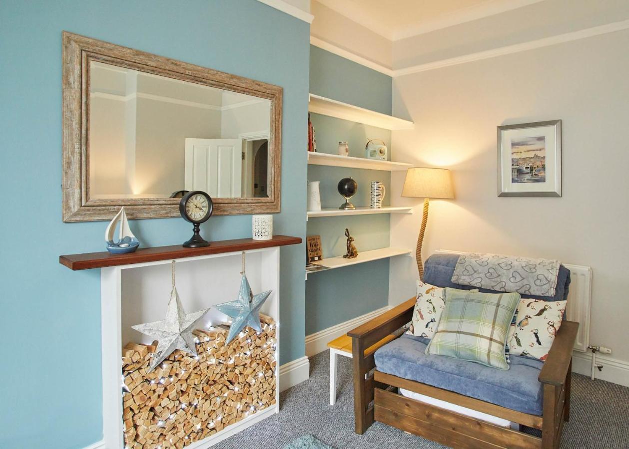 Apartment Host & - The First Port Of Call